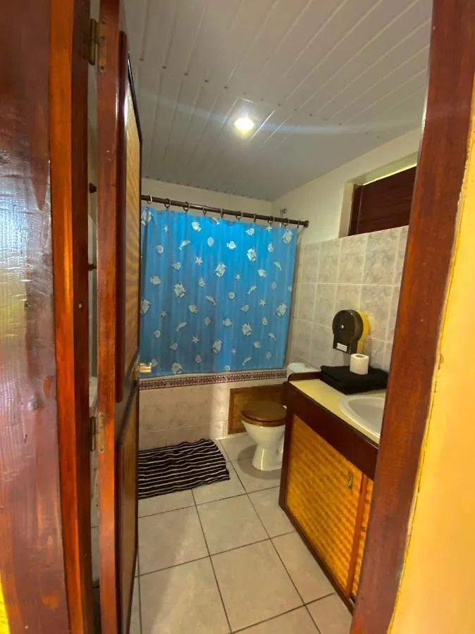 Haapiti Surf Lodge